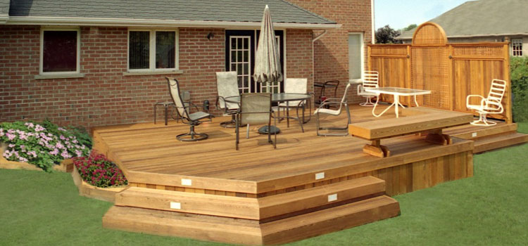 Cedar Composite Decking in Westlake Village, CA