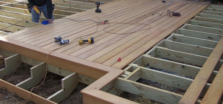 Wood Deck Builders in Westlake Village, CA